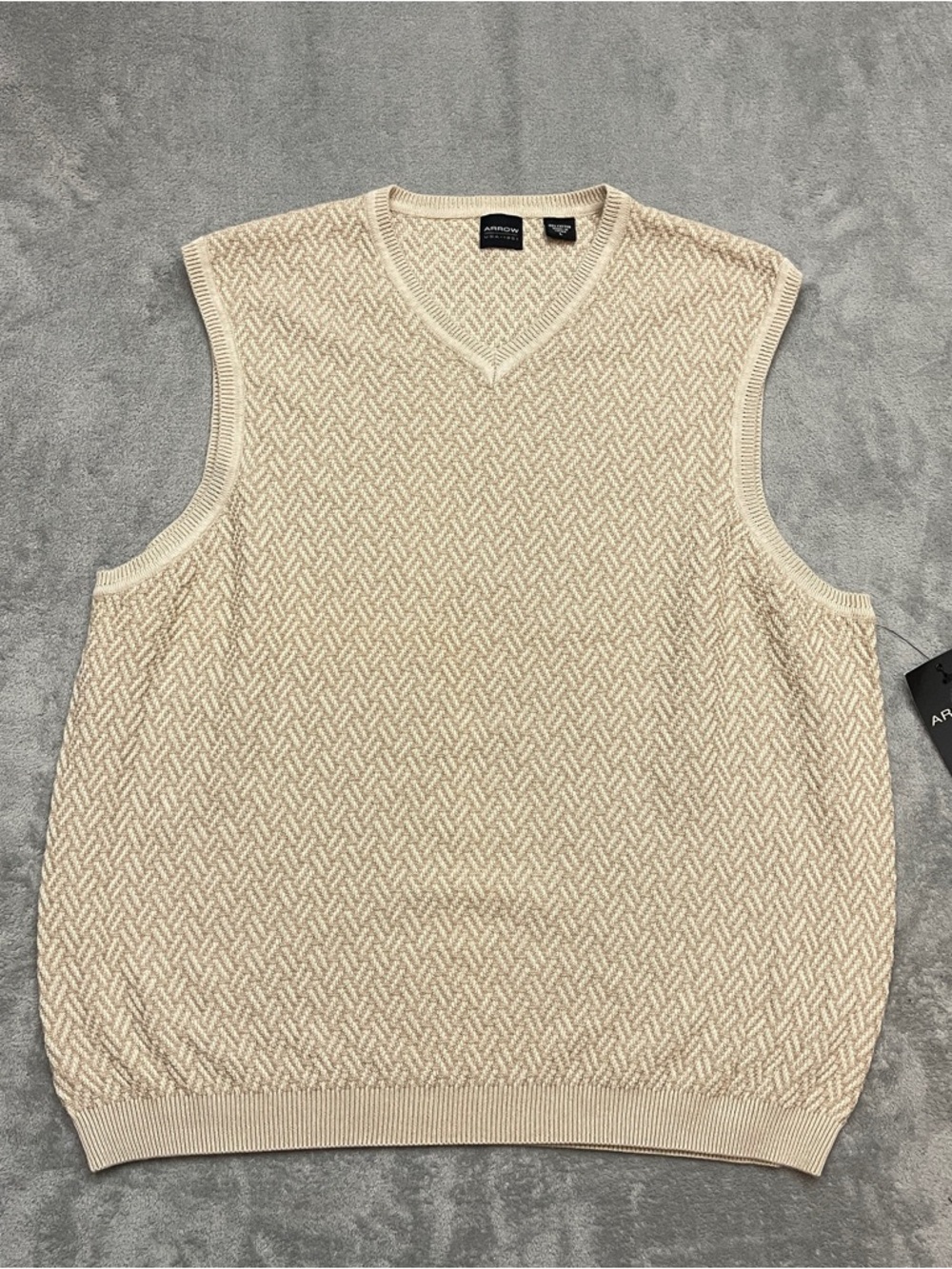 Arrow Sportswear Golf Tournament V Neck Sweater Vest Beige Large